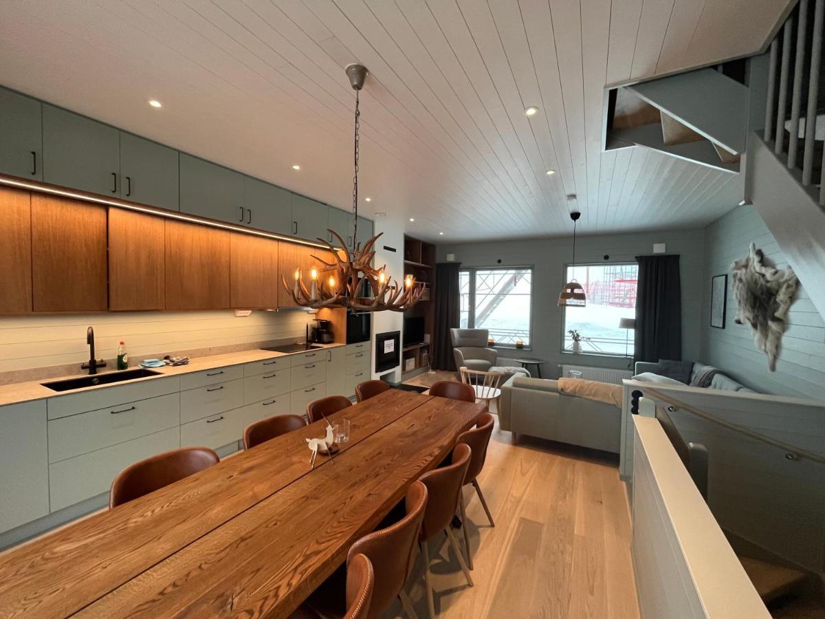 Kavan Townhouse Funaesdalen Exterior foto